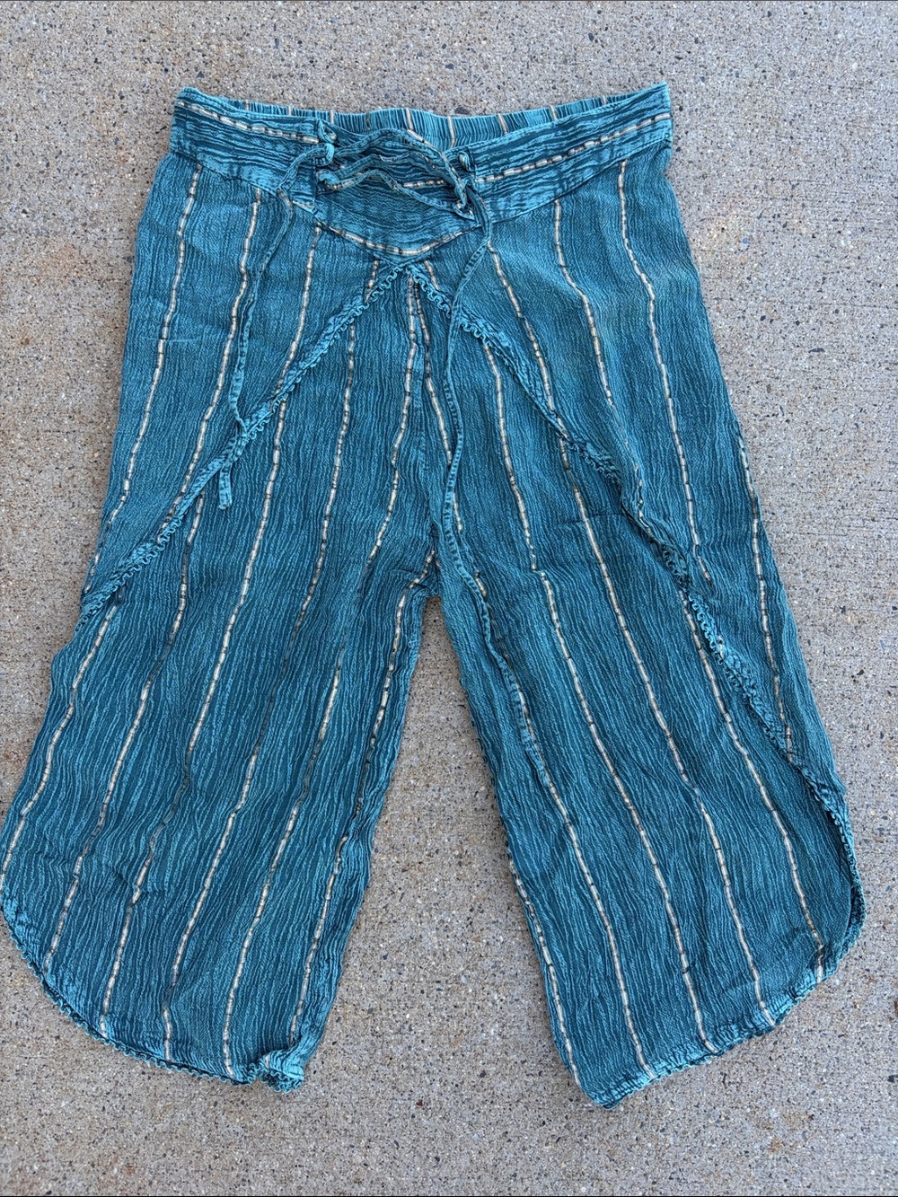 Rhea Pattern Print Pants